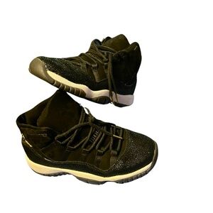Product :Jordan 11’s